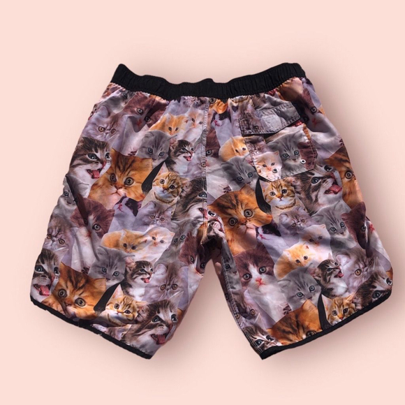 Men's Bioworld Cat Pattern Swim Trunks - Picture 3 of 3
